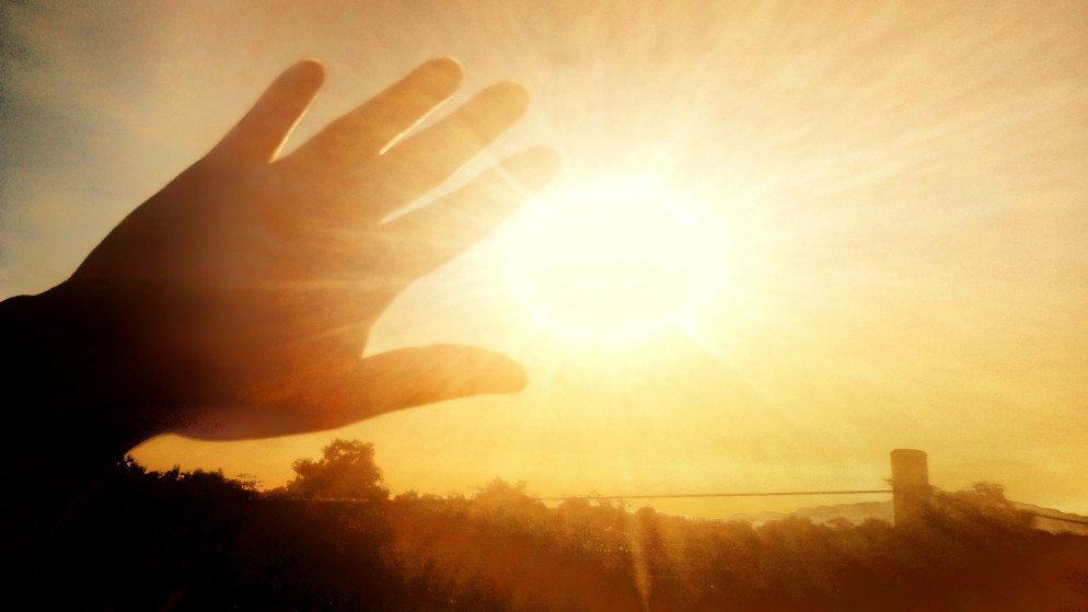 أجواء حارة في المناطق كافة وتحذير