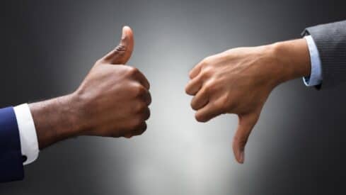 هوامش مهمة على دفتر النقد