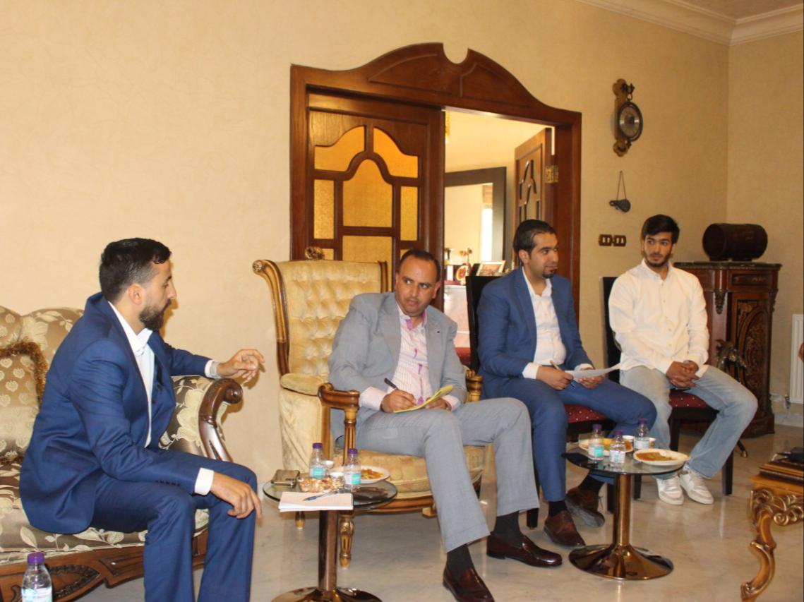 لقاءات بين الشباب وأعضاء اللجنة الملكية