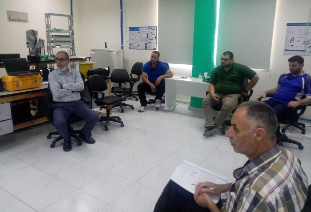 رفع كفاءة المدربين في مجال الألياف