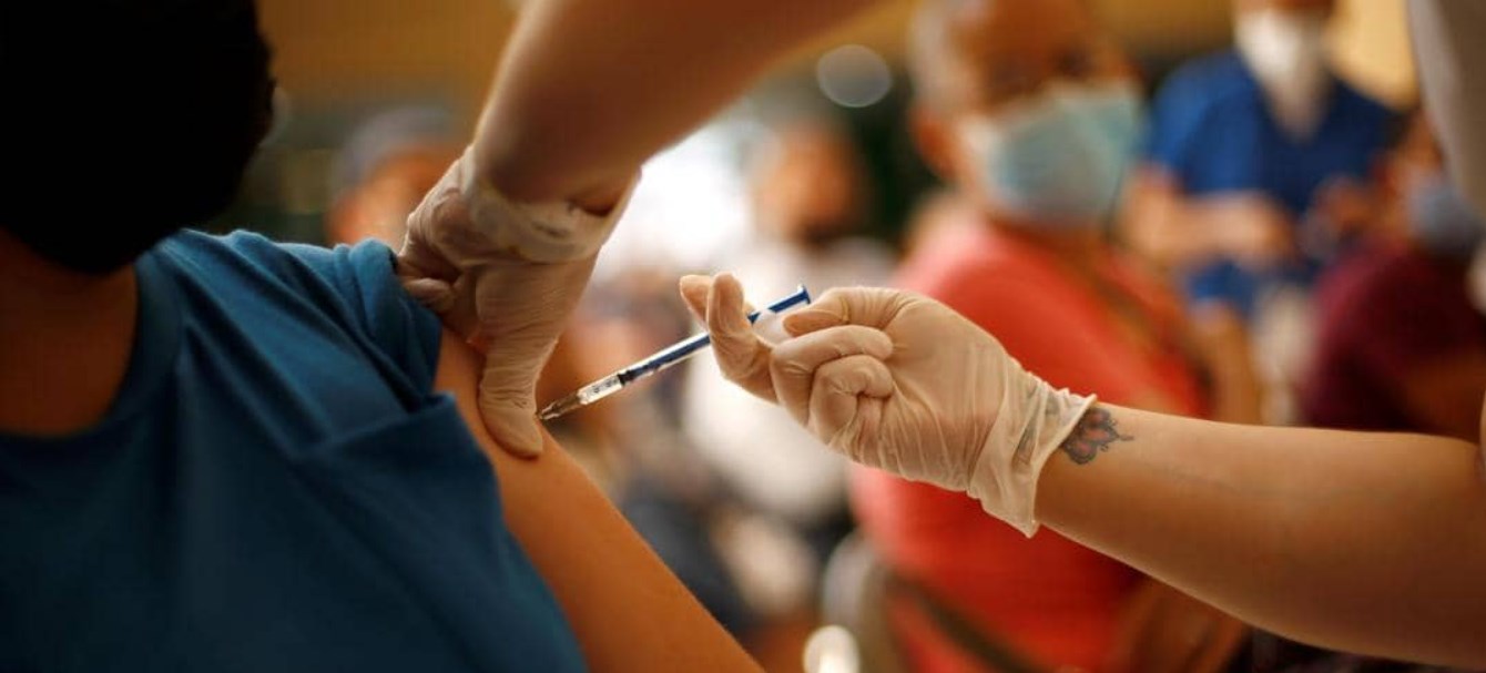 لقاح فايزر و«دلتا».. دراسة تحذر وتكشف