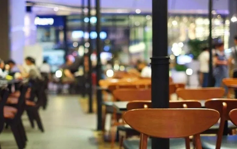 السياحة: إغلاق منشأة وإنذار ومخالفة 16