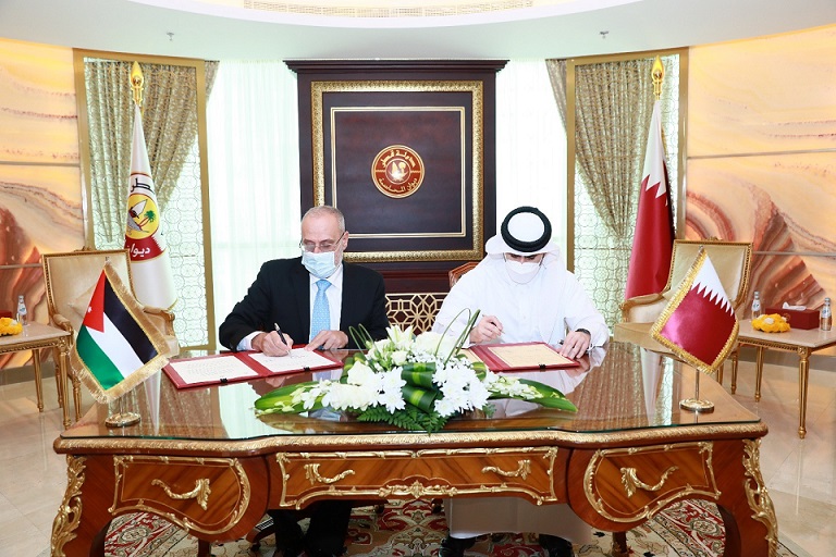 الشيخ بندر آل ثاني يلتقي عاصم