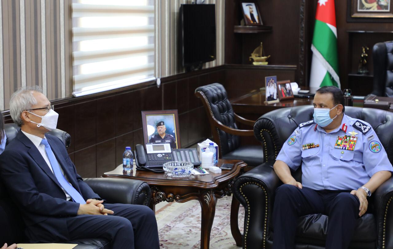 بحث تعزيز التعاون بين جهازي الأمن