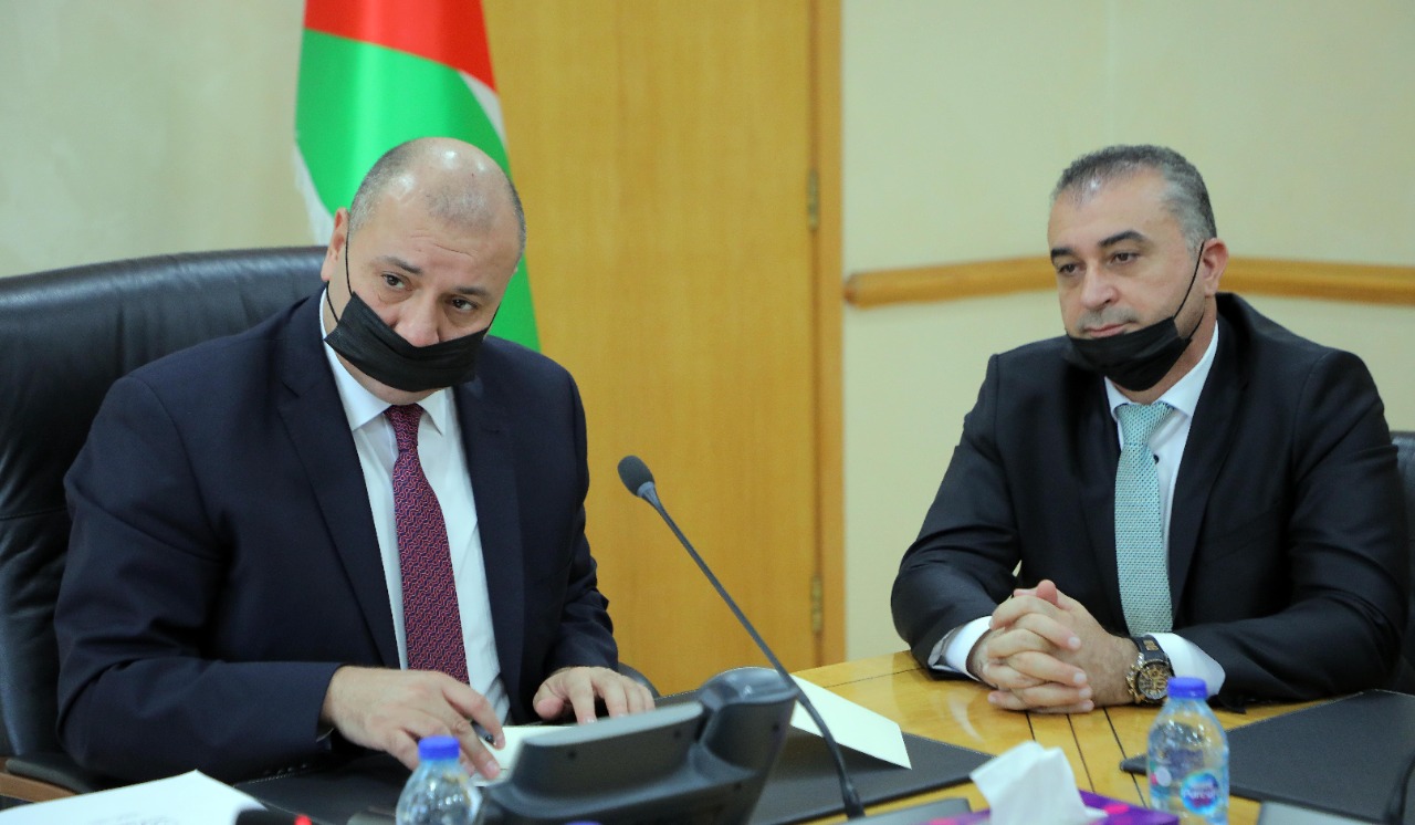 العودات يؤكد دعم المتقاعدين العسكريين ومتابعة