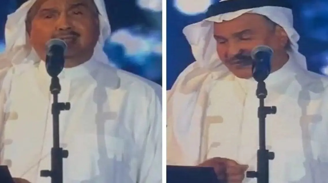 فنان العرب محمد عبده يبكي على