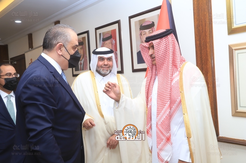 منحة قطرية للأردن لتوفير لقاحات كورونا..