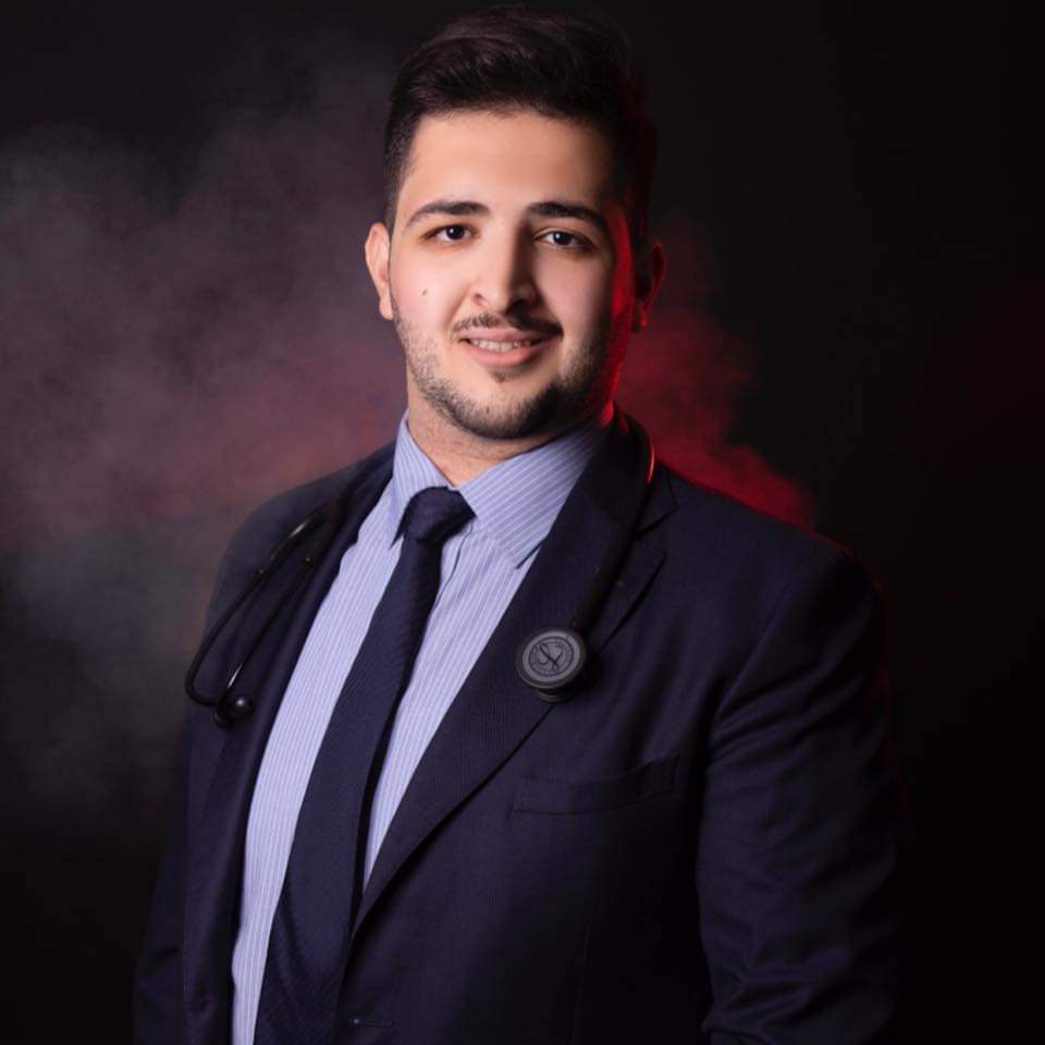 ناجح الصوالحة يبارك لـ محمد كرمول