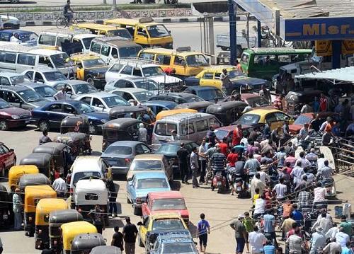 الحكومة السورية تزيد أسعار الخبز والوقود