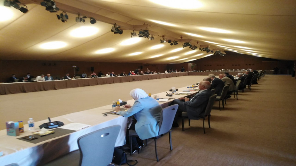 تفاصيل اجتماع اللجنة الملكية