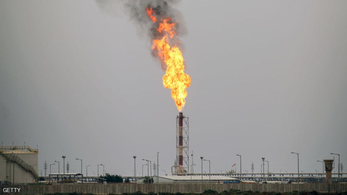 النفط يرتفع بعد قرار قطع العلاقات