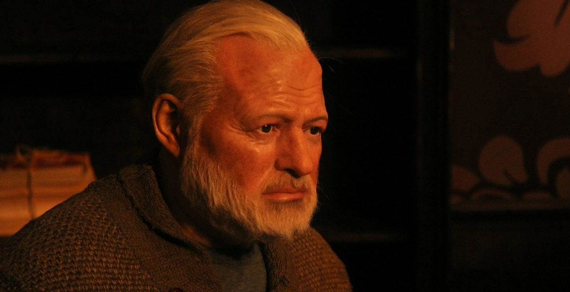 “وداعا همنغواي”.. الأوجه المخفية لأيقونة الأدب