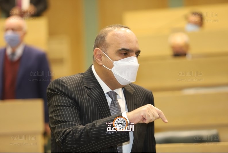 الخصاونة يفوض صلاحيات (تفاصيل)