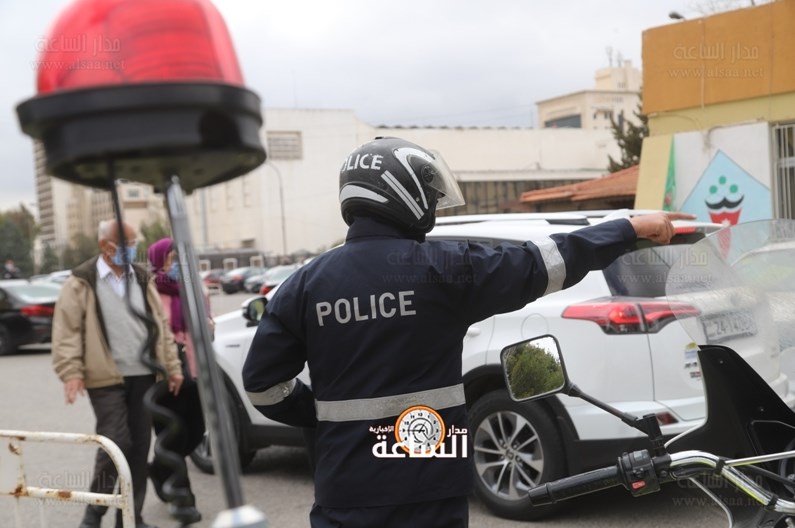 هذا ما فعله «رقيب سير» بعد