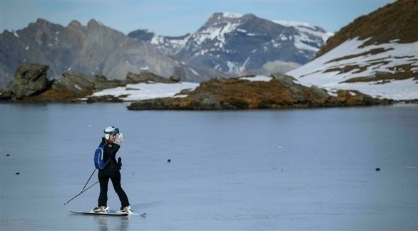 أكثر من ألف بحيرة تشكلت في
