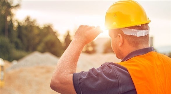 كيف تحمي نفسك من أشعة الشمس