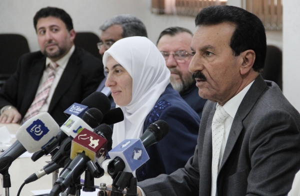 ’الاصلاح النيابية‘ تدعو الملك للتدخل وإنهاء