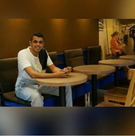 الدكتور احمد تيسير السعايدة.. . الف