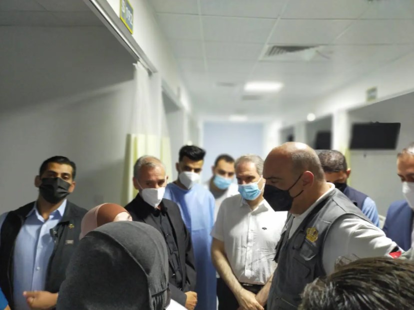 الخصاونة: اعادة تأهيل طرق بمعان للحدّ