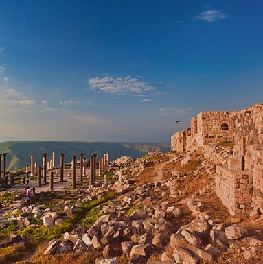 السياحة: أعداد المشاركين في أردننا جنة