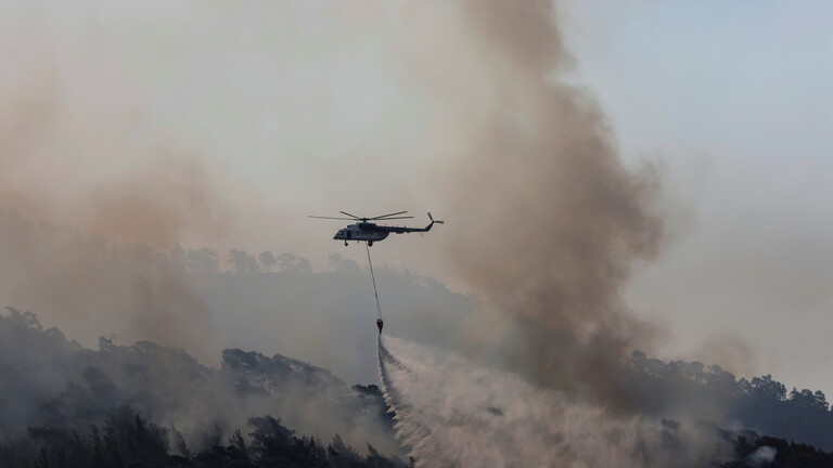 وصول فريق طوارئ قطري إلى تركيا