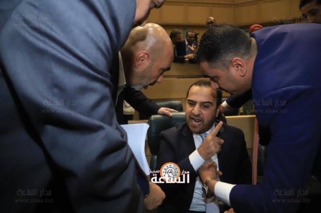 ماذا لو جلس الخصاونة في مقعد