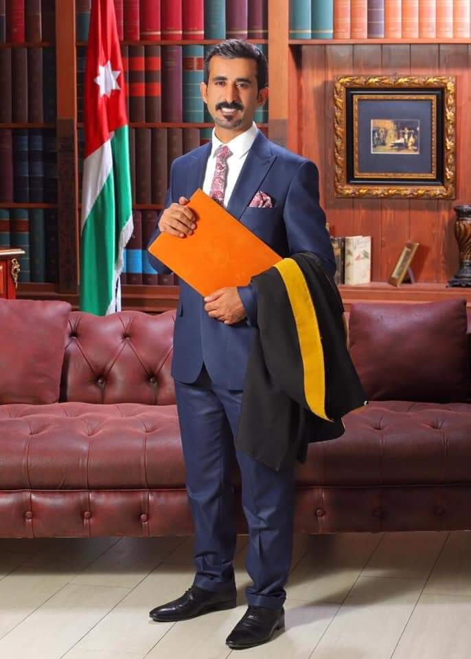 محمد السيوف.. مبارك التخرج