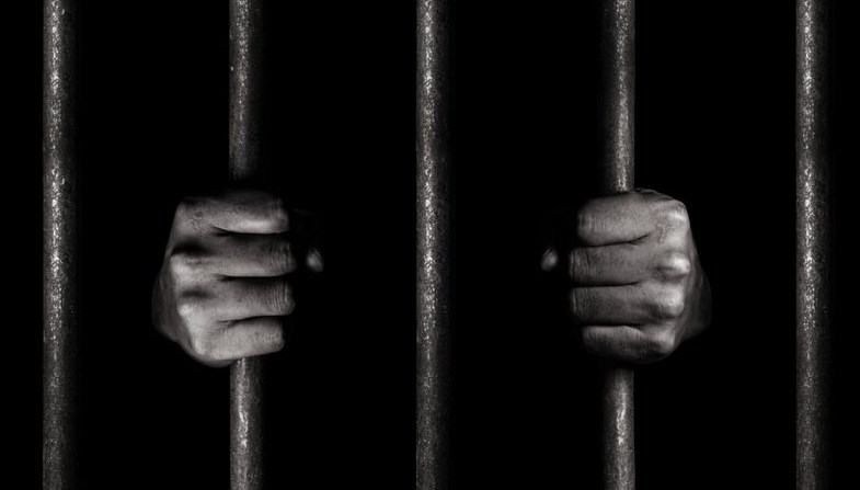 المدعي العام يوقف شخصين بعد ما