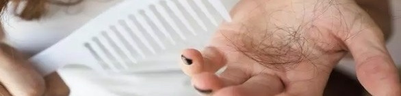 أفضل وضعيات يوغا للتقليل من تساقط