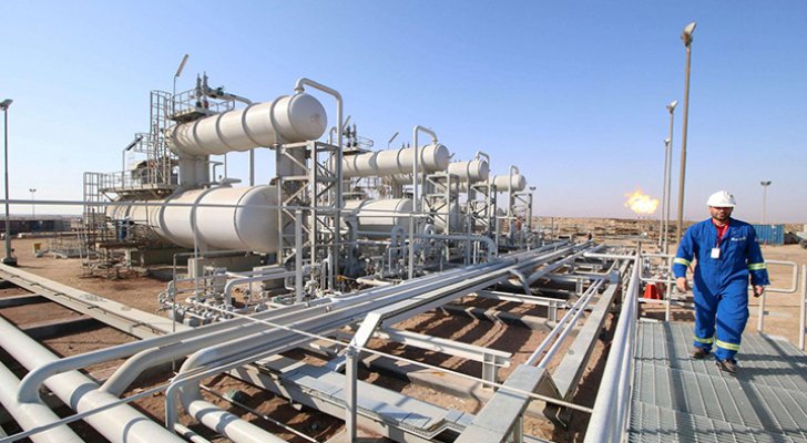 البيت الأبيض يدعو لزيادة إنتاج النفط