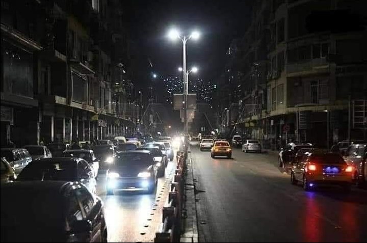 وسط أزمة الكهرباء.. دمشق تغلق أبواب