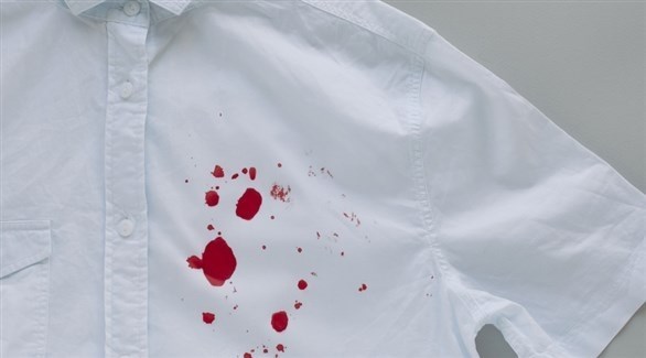 طريقة سهلة لإزالة بقع الدماء من