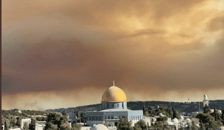 اسرائيل تعلن السيطرة على حرائق القدس