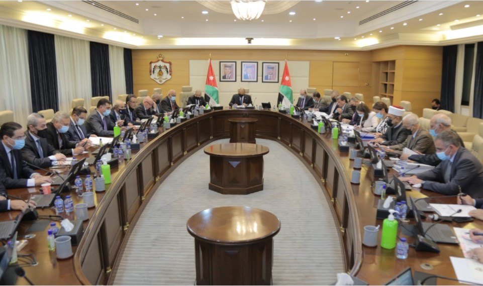 الحكومة تقر خطّة تطوير السياحة في