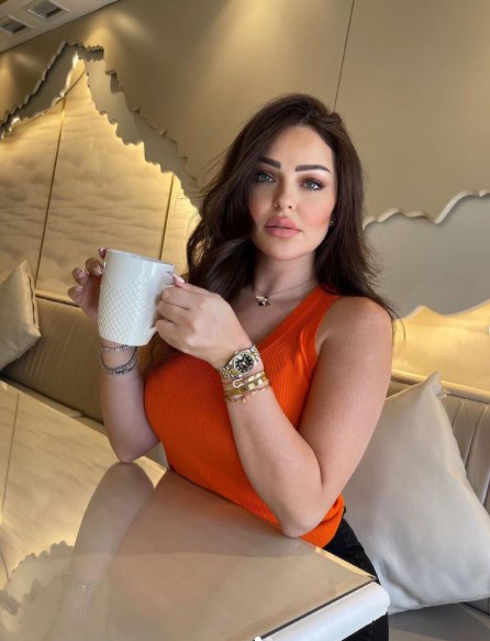 «يا بقرة.. يا ناصحة.. يا دبة»..