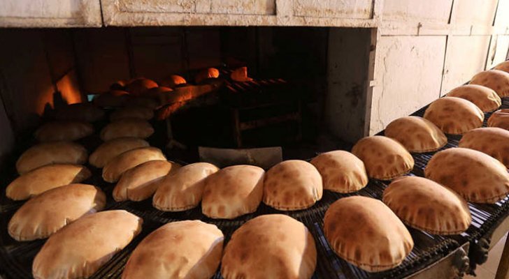 أسعار الخبز مرشحة لزيادة كبيرة في