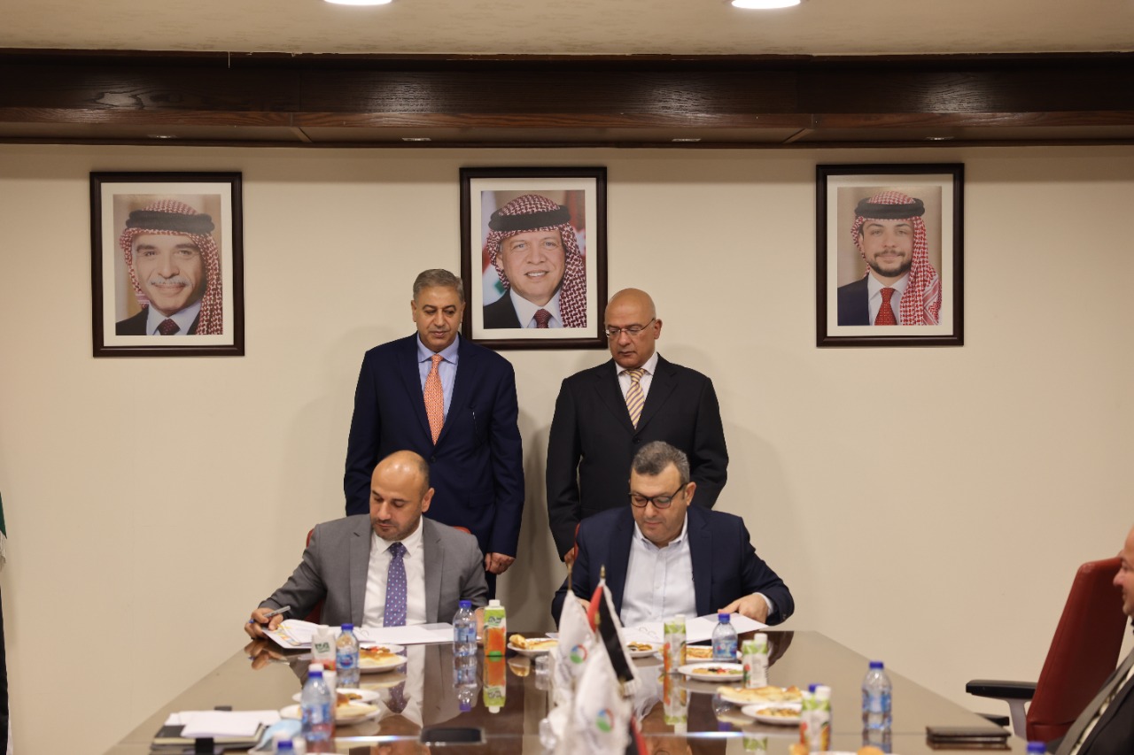 ’النميرة للأملاح المختلطة والطين‘ توقع اتفاقية