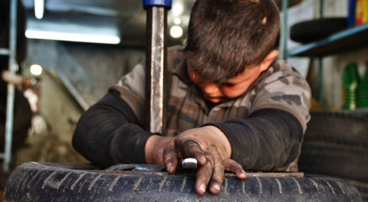 وزارة العمل: ضبط 420 مخالفة عمل