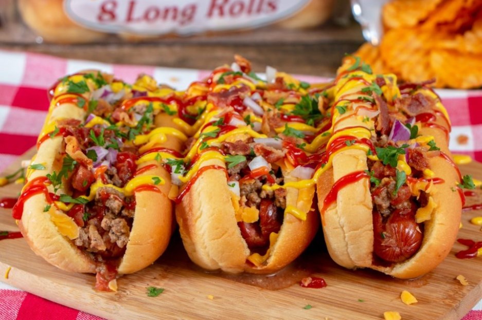 «الهوت دوغ» هو الأسوأ.. دراسة تكشف