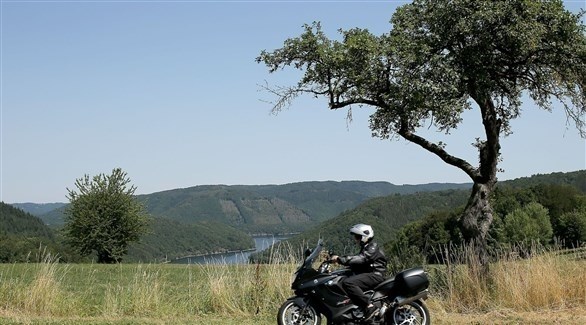 لهذه الأسباب .. لا تفتح حاجب