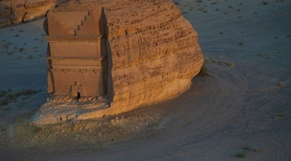 العلا .. جولات بالهليكوبتر لمشاهدة التراث