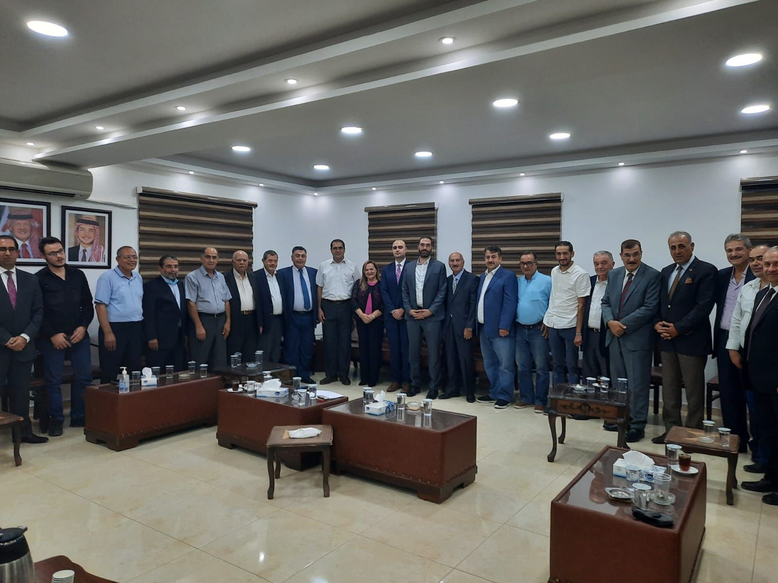 زيادين يلتقي اكراد عمان في جمعية