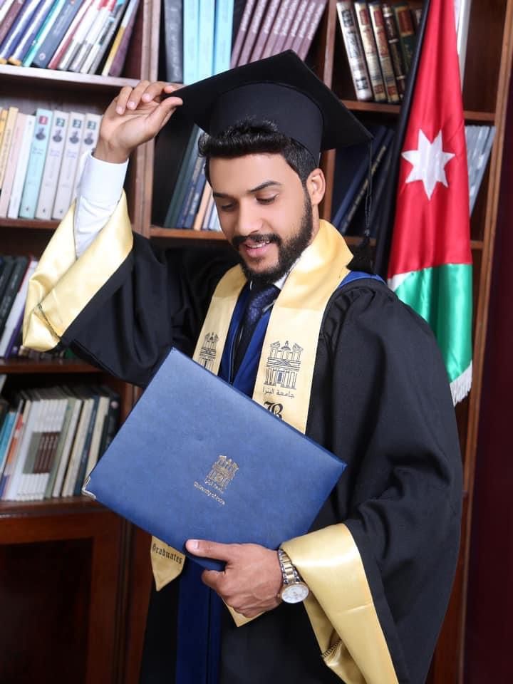 صهيب عبدالحليم العشوش.. مبروك التخرج