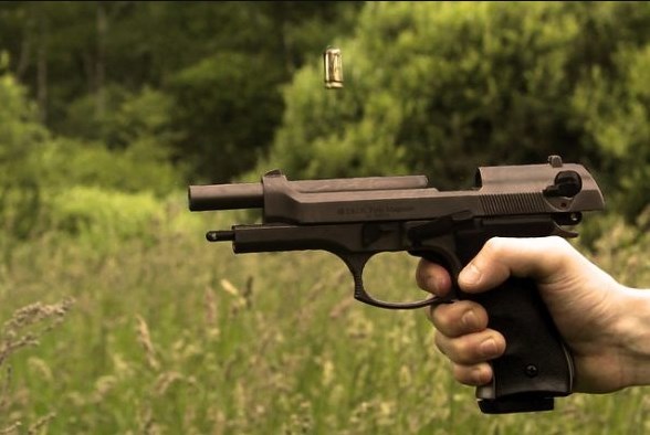 قاوم وهدد ياستخدام السلاح.. الامن يصدر