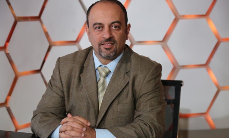 أبو الراغب: رفع رسوم الترخيص ليس