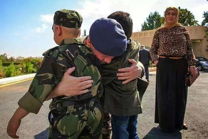 ناشطون ينعون الطفل الذي حقق الملك