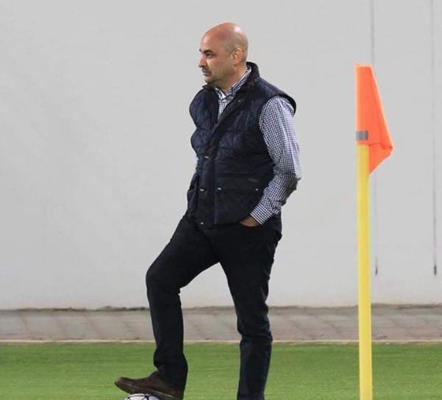 دورة في تدريب كرة القدم لطارق