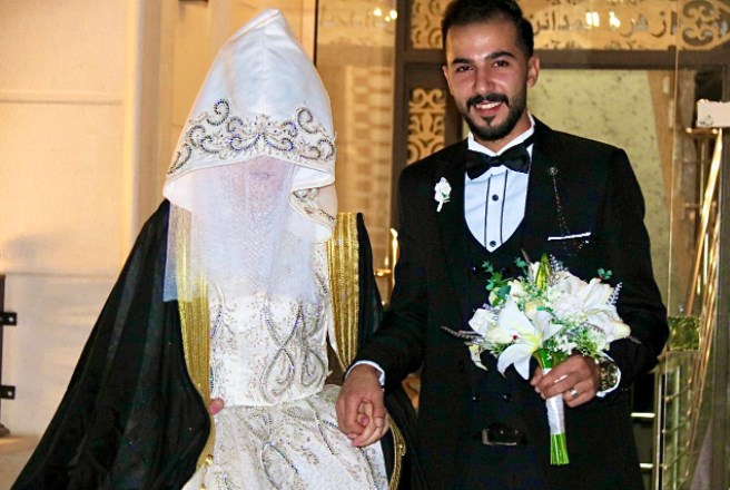 الإعلامي ضياء عبنده يهنئ اخيه ليث