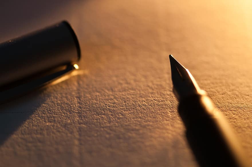 عجائب وغرائب في “إعلام 2021