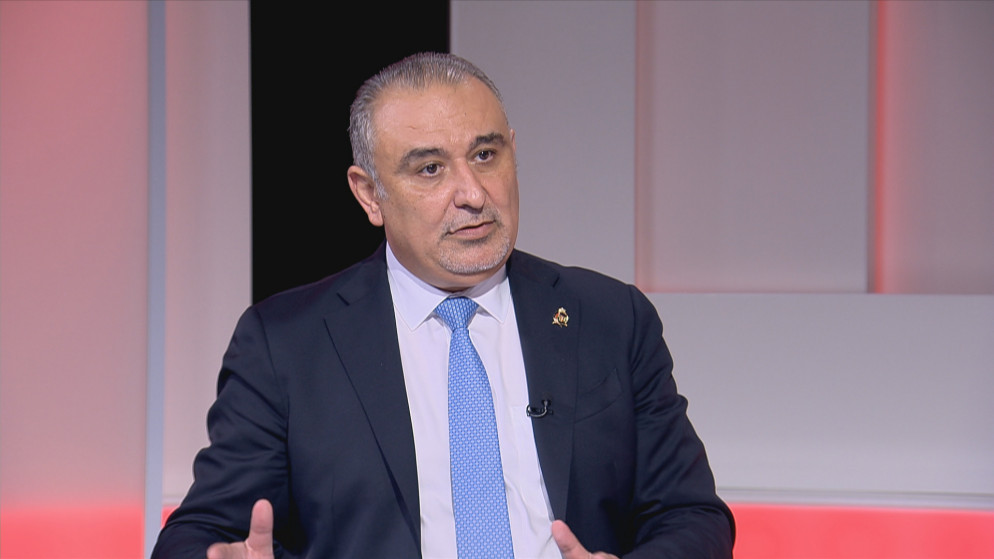 وزير التخطيط: مشروع الناقل الوطني سيبدأ